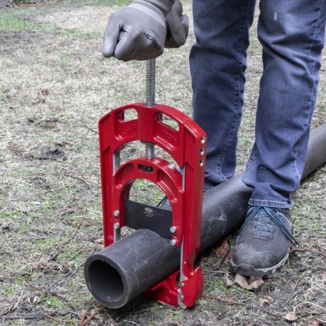 Новинка! Труборез REED HPC4+ гильотинного типа для резки полиэтиленовых труб