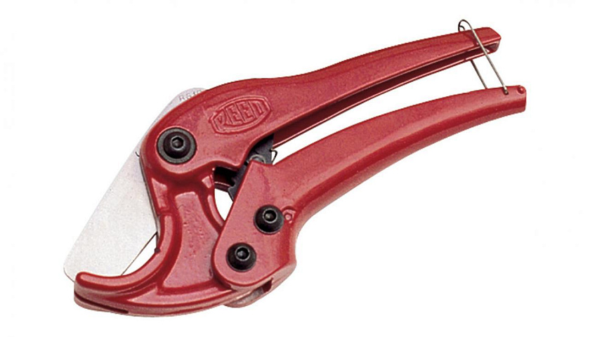Ножницы REED RS1PLT с храповиком для резки пластиковых труб
